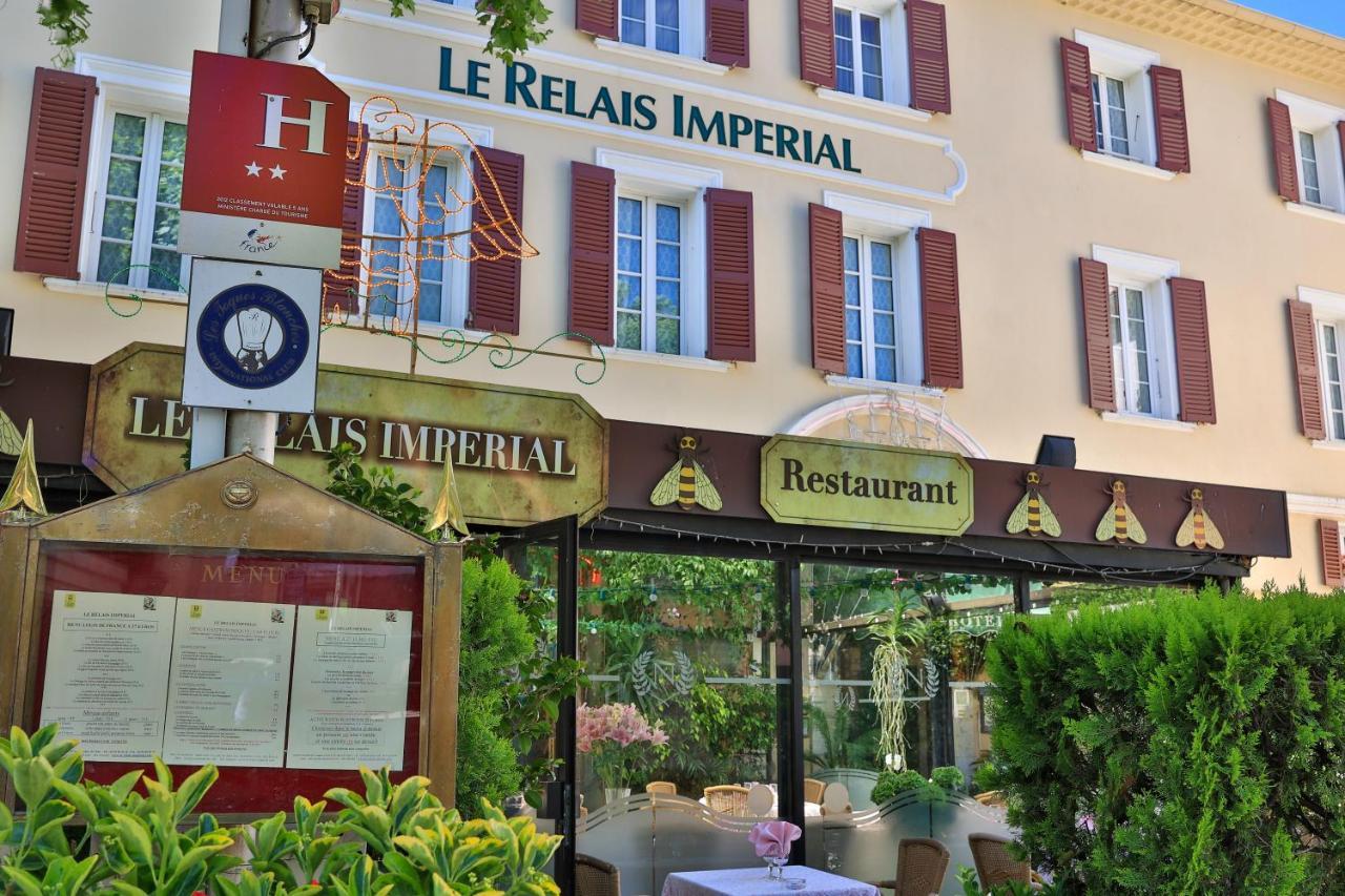 Отель Logis Le Relais Imperial Сен-Валье-де-Тье Экстерьер фото